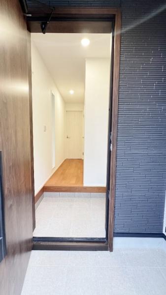 川崎市宮前区有馬4丁目　全3棟2号棟