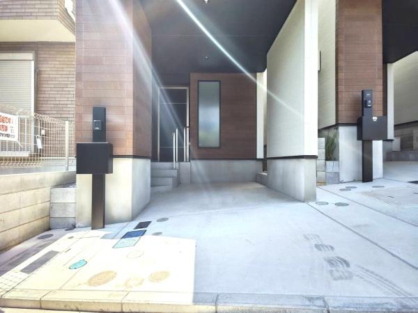 横浜市戸塚区戸塚町の中古一戸建て