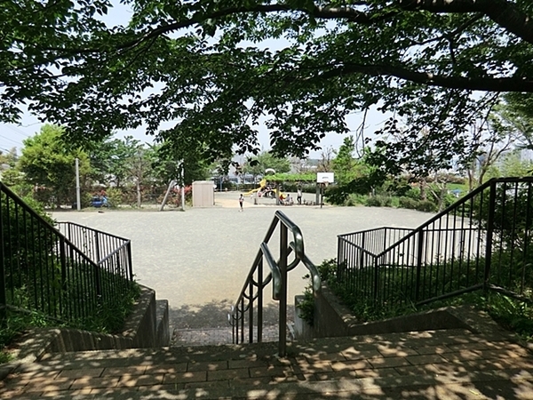 ラムーナ横浜戸塚パークリッジH棟(上矢部坂本公園)