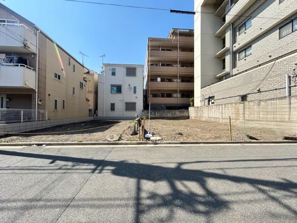 鶴見区仲通2丁目　全2棟2号棟