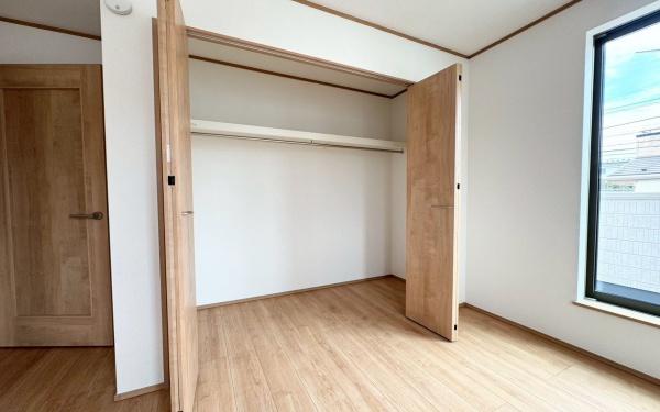 緑区上山３丁目　全１棟１号棟