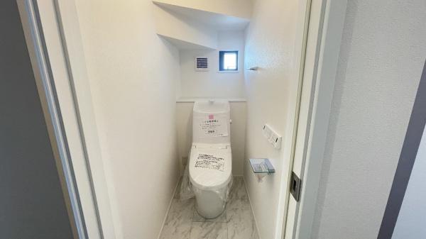 泉区岡津町　全3棟B号棟