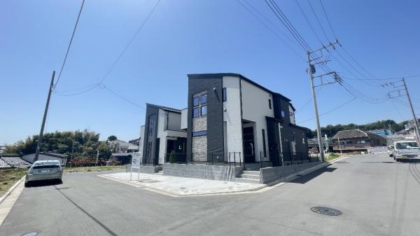 泉区岡津町　全3棟B号棟