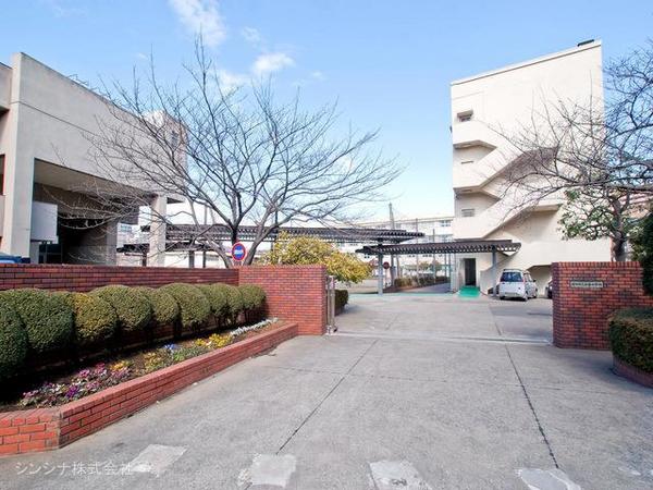 金沢区谷津町 全2棟2号棟(横浜市立西柴中学校)