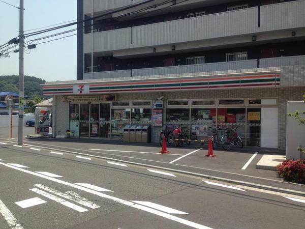 ニックハイム綱島第5(セブンイレブン横浜綱島西4丁目店)