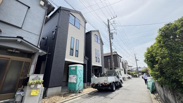 磯子区岡村5丁目　全2棟B号棟