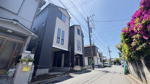 磯子区岡村5丁目　全2棟B号棟