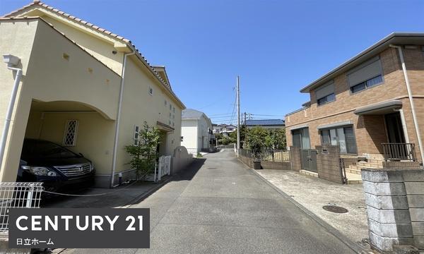 藤沢市白旗４丁目　全１棟