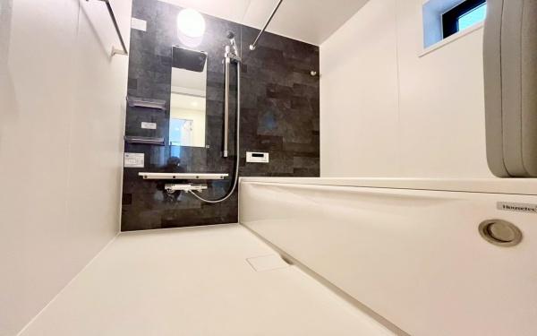 中区本郷町３丁目　全３棟１号棟