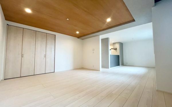 中区本郷町３丁目　全３棟１号棟
