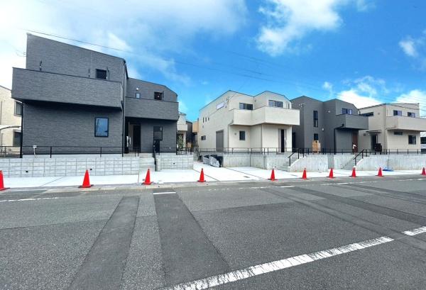 川崎市麻生区千代ケ丘３丁目の新築一戸建