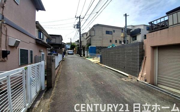 南区六ツ川２丁目　全１棟