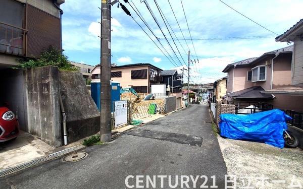 南区六ツ川２丁目　全１棟