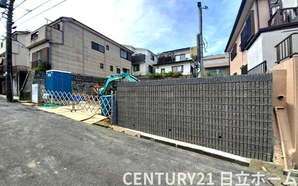 南区六ツ川２丁目　全１棟