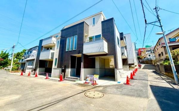 神奈川区西大口　２号棟