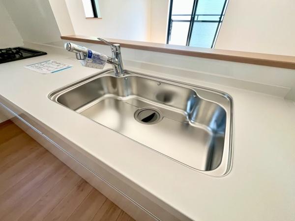中区根岸町３丁目　全２棟１号棟