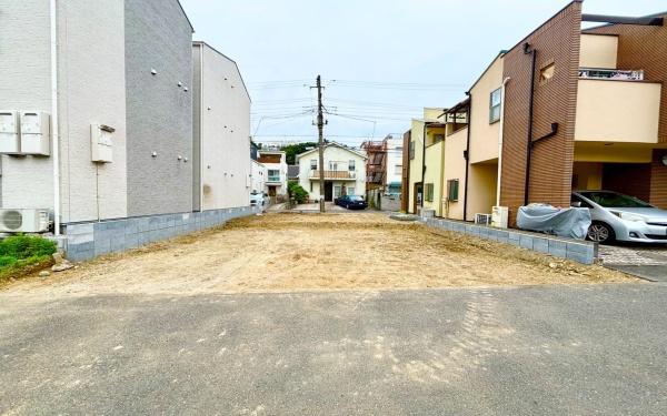 中区根岸町３丁目　全２棟２号棟
