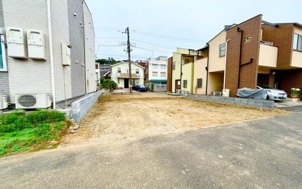 中区根岸町３丁目　全２棟２号棟