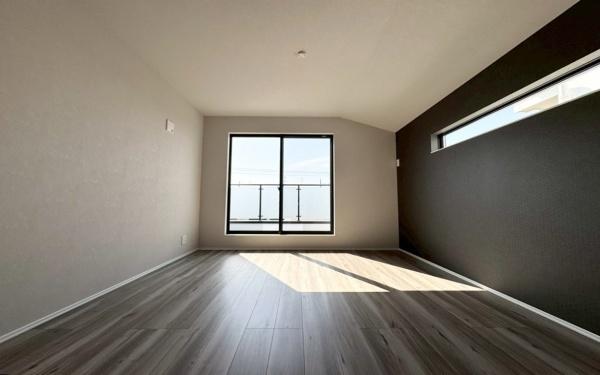 戸塚区汲沢３丁目　全２棟Ｂ棟