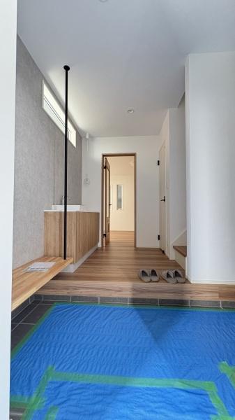 厚木市松枝２丁目の新築一戸建