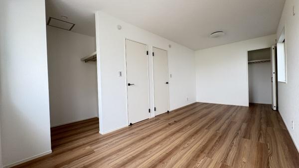 厚木市松枝２丁目の新築一戸建