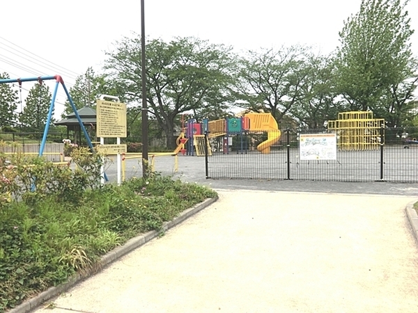 横浜市青葉区美しが丘4丁目の中古一戸建て(美しが丘第六公園)