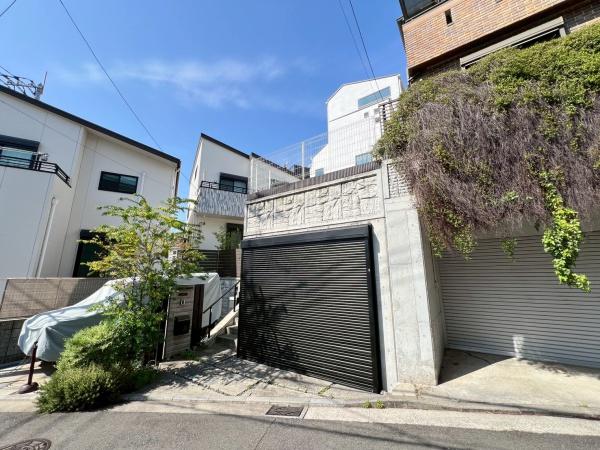 横浜市青葉区美しが丘４丁目の中古一戸建