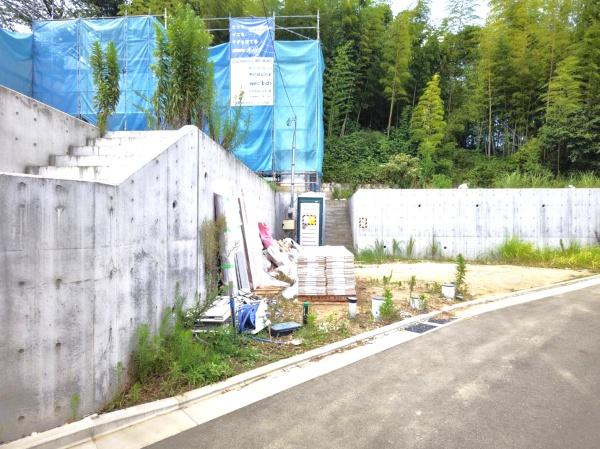 青葉区奈良町　全１棟２号棟