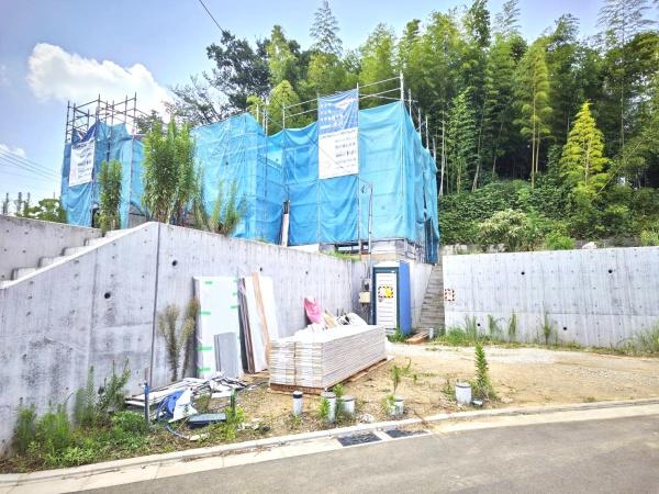 青葉区奈良町　全１棟２号棟