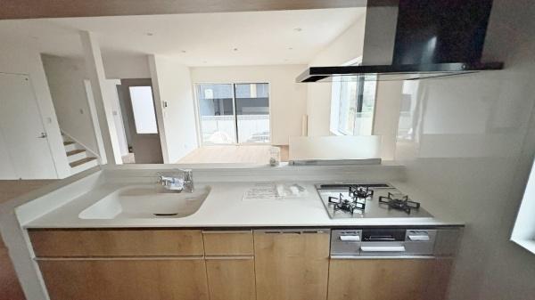 川崎市多摩区長尾6丁目の新築一戸建(キッチン)