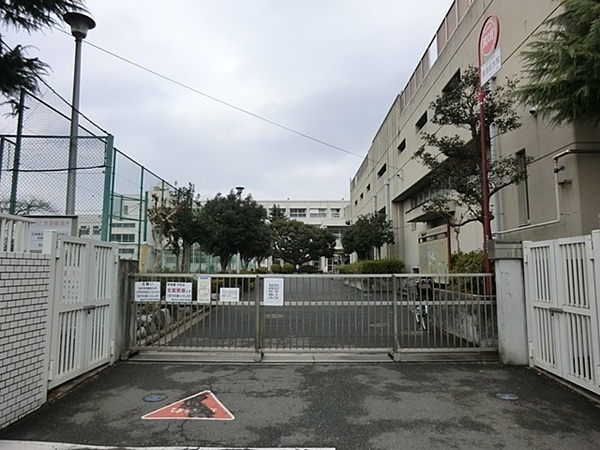 泉区上飯田町(横浜市立中和田中学校)
