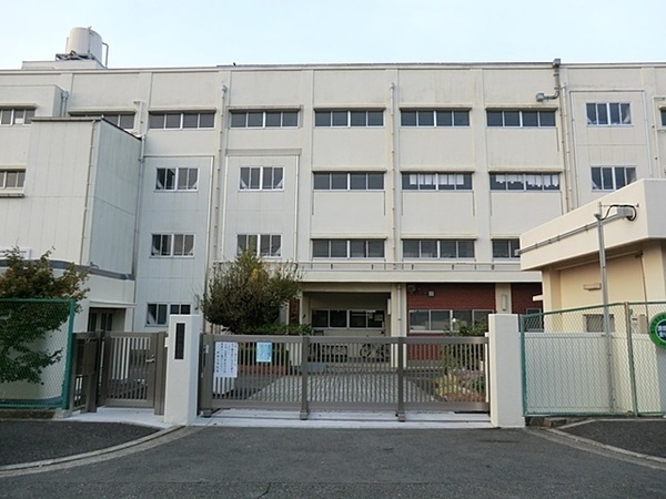 横浜市泉区新橋町の土地(横浜市立新橋小学校)