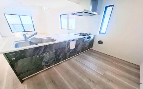 戸塚区舞岡町　全3棟3号棟