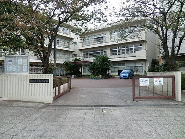 横浜市中区本牧三之谷の土地(横浜市立大鳥中学校)