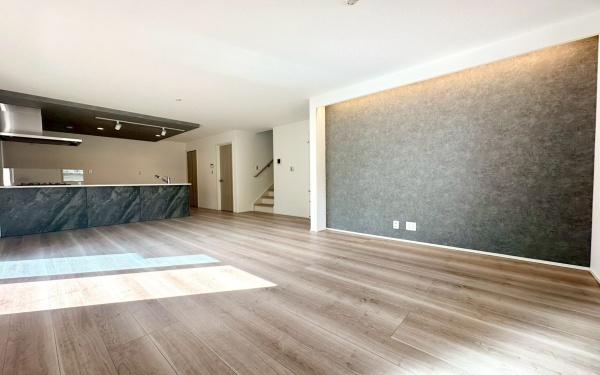 戸塚区舞岡町　全3棟2号棟