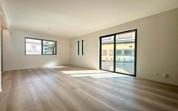 戸塚区舞岡町　全3棟2号棟