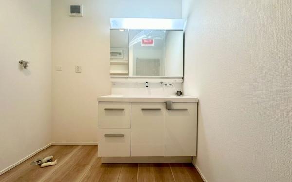 戸塚区舞岡町　全3棟2号棟