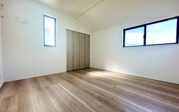 戸塚区舞岡町　全3棟2号棟