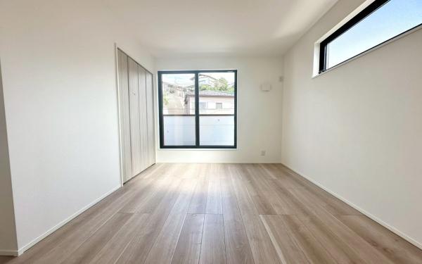 戸塚区舞岡町　全3棟2号棟