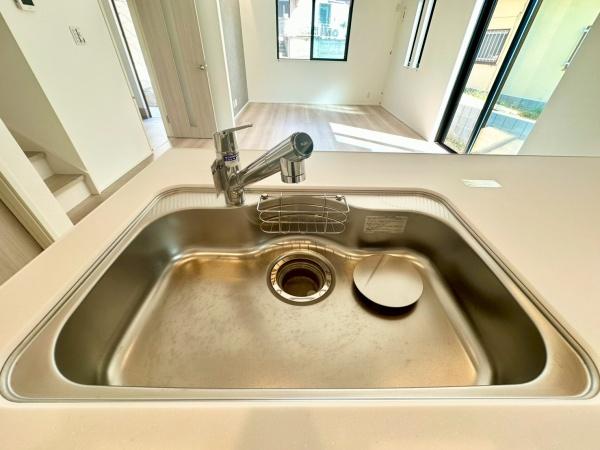 戸塚区舞岡町　全3棟2号棟