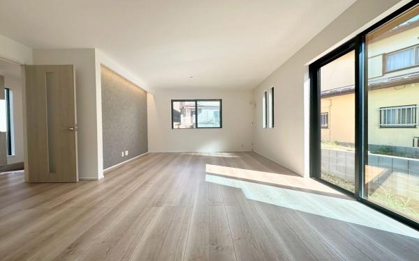 戸塚区舞岡町　全3棟2号棟