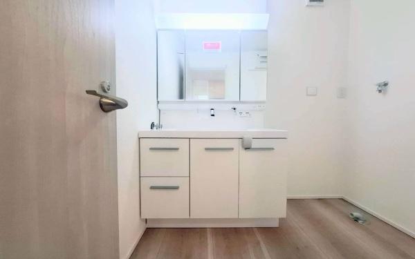 戸塚区舞岡町　全3棟1号棟