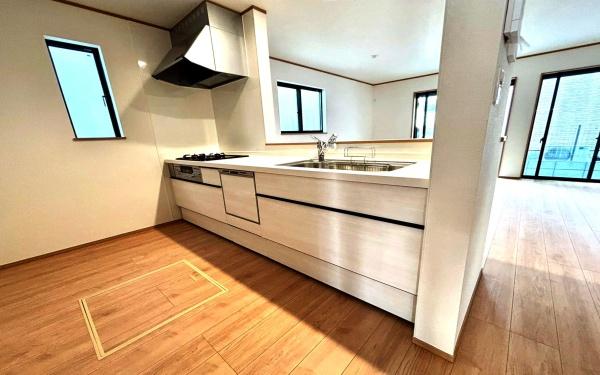 港南区日野南5丁目　全2棟2号棟