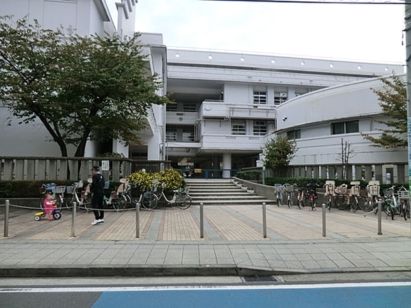 柴ニックハイム野毛山(横浜市立本町小学校)