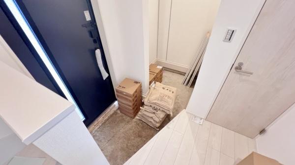 神奈川区白幡西町全２棟２号棟