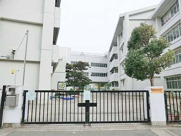 金沢区富岡西4丁目(横浜市立小田小学校)