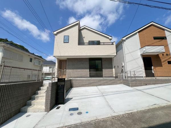緑区北八朔町　全２棟１号棟