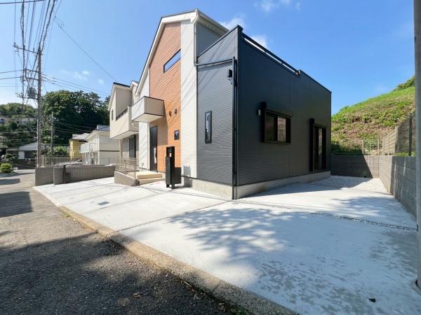 緑区北八朔町　全２棟２号棟