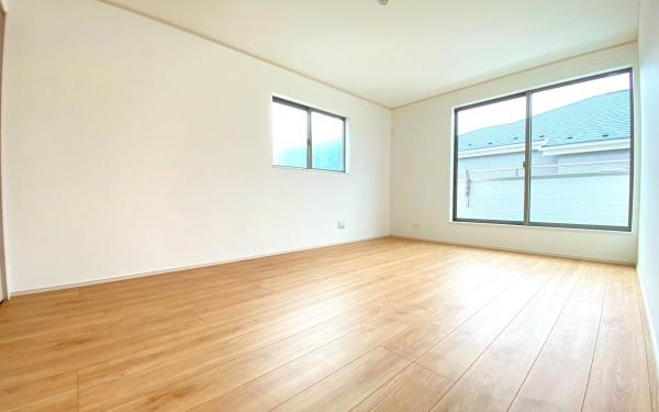 緑区いぶき野２期　全１２棟K号棟