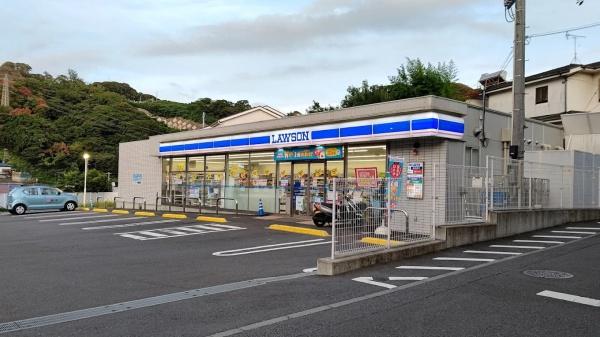 横須賀市若宮台の新築一戸建(ローソン横須賀久比里店)